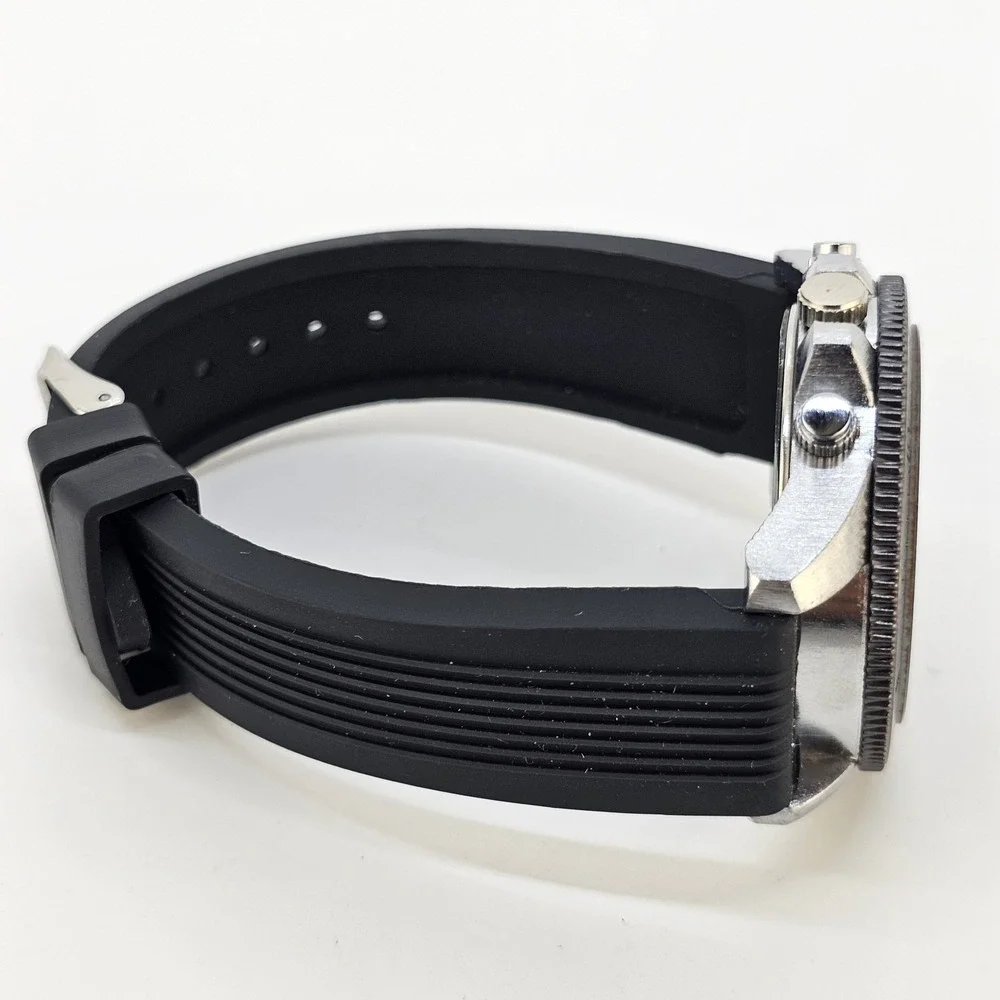 Men's Analog Watch 46MM Black Dial Black Plastic Bands New Battery